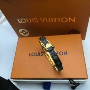 V leather rope leather bracelet